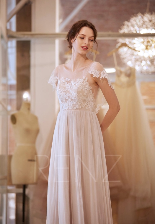 Wedding Dress Off White Bridal Dress Long Tulle Wedding Gown by Renz